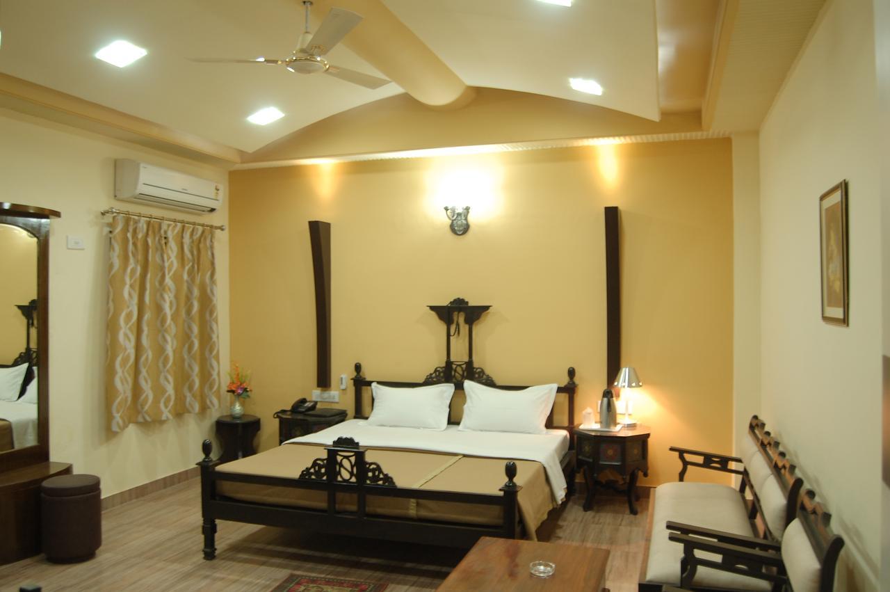 Hotel Raj Mahal Bikaner Exterior photo